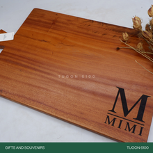 Load image into Gallery viewer, Corporate Gifts, Christmas Gift, Personalized Gifts, Wedding Favors, Wedding Keepsakes, Souvenirs, Event Souvenirs, Personalized Cheeseboards, Wooden Cutting Boards - Tugon 6100.