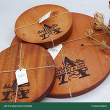 Load image into Gallery viewer, Corporate Gifts, Christmas Gift, Personalized Gifts, Wedding Favors, Wedding Keepsakes, Souvenirs, Event Souvenirs, Personalized Cheeseboards, Wooden Cutting Boards - Tugon 6100.