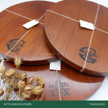Load image into Gallery viewer, Corporate Gifts, Christmas Gift, Personalized Gifts, Wedding Favors, Wedding Keepsakes, Souvenirs, Event Souvenirs, Personalized Cheeseboards, Wooden Cutting Boards - Tugon 6100.