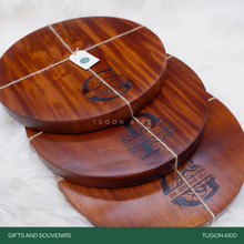 Load image into Gallery viewer, Corporate Gifts, Christmas Gift, Personalized Gifts, Wedding Favors, Wedding Keepsakes, Souvenirs, Event Souvenirs, Personalized Cheeseboards, Wooden Cutting Boards - Tugon 6100.