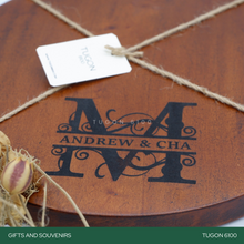 Load image into Gallery viewer, Corporate Gifts, Christmas Gift, Personalized Gifts, Wedding Favors, Wedding Keepsakes, Souvenirs, Event Souvenirs, Personalized Cheeseboards, Wooden Cutting Boards - Tugon 6100.