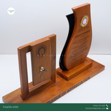 Load image into Gallery viewer, Personalized Desk Clock with Plaque Set
Product Name: "Cian with Norway"
A timeless blend of function and sentiment, this personalized desk clock with plaque set is the perfect addition to any workspace. Featuring a sleek timepiece mounted on a premium wooden base, it includes space for custom engraving—whether it's a name, message, logo, or special dedication. Ideal as a corporate giveaway, employee recognition token, retirement gift, or milestone award, this elegant piece combines practical timekeeping w