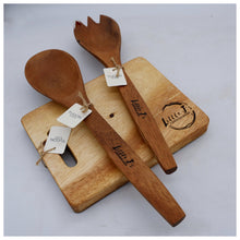 Load image into Gallery viewer, Designed for the discerning host, this sleek SERVING SPOON AND FORK will bring a touch of grace to any table. Crafted from quality materials to protect surfaces from marks and stains, these expertly-designed utensils will add a sophisticated touch to any occasion. Perfect for stylishly accessorizing corporate gifts, wedding souvenirs, and Christmas gifts.