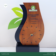 Plaque with Mini Round Clock - 