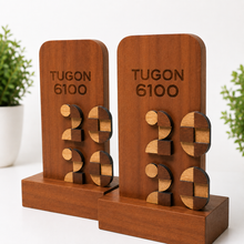 Load image into Gallery viewer, Wooden Custom Award - Product Code: “Ecuador”
