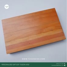 Load image into Gallery viewer, Dalia boards could be used for serving, for cutting or for display. It is the perfect gift idea for every occasion. - TUGON 6100

Christmas Gift
Corporate Gift
Personal Use
