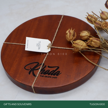 Load image into Gallery viewer, Corporate Gifts, Christmas Gift, Personalized Gifts, Wedding Favors, Wedding Keepsakes, Souvenirs, Event Souvenirs, Personalized Cheeseboards, Wooden Cutting Boards - Tugon 6100.
