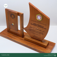 Personalized Desk Clock with Plaque Set
Product Name: 