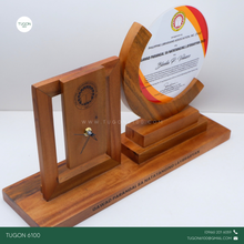 Load image into Gallery viewer, Standing Desk Clock with Plaque Set - &quot;Cian with Morocco&quot;
