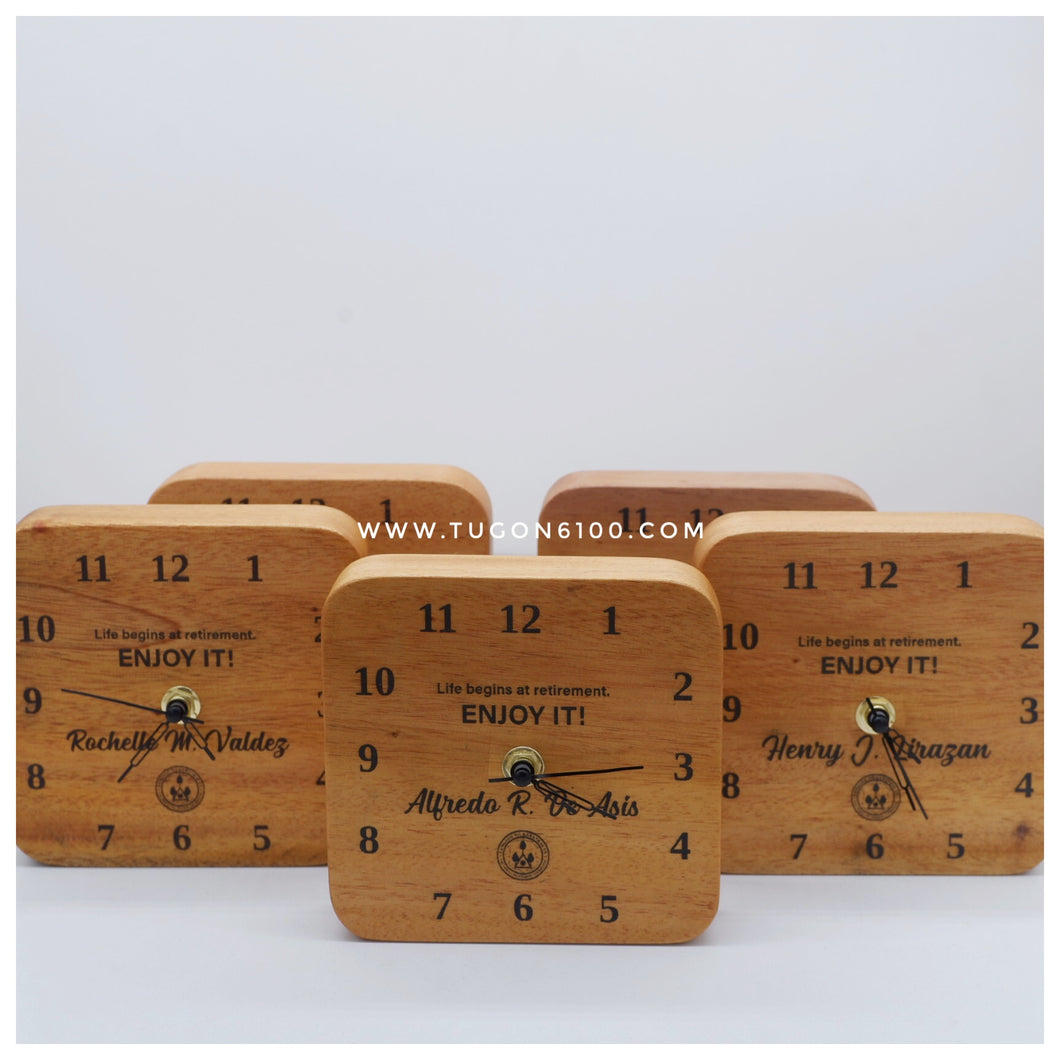 Personalized Wooden Desk Clock. Ideal for: Corporate Gifts, Retirement Gift, Wedding Favors, Souvenirs, Birthday Gift, Christmas Gift, Anniversary Gift, Mother's Day Gift, Father's Day Gift, Congratulatory Gift. TUGON 6100.