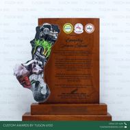 Custom wooden award plaques for events in Bacolod City – corporate, school, and government recognition