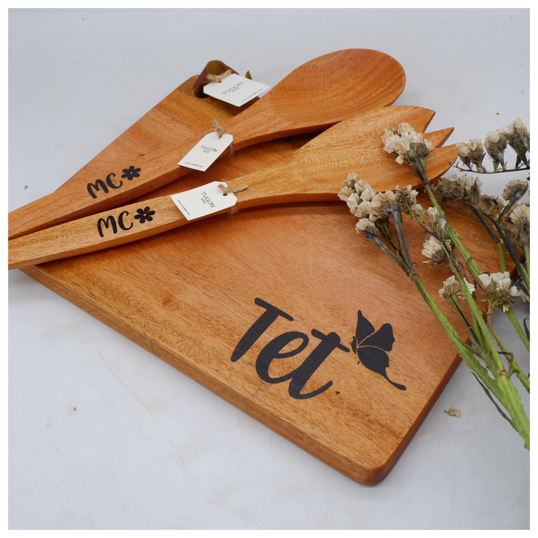 Tugon 6100, personalized chopping board, customized cheese board, wooden cutting board, wooden gifts, wedding souvenirs, made in Philippines, made in Bacolod City Negros